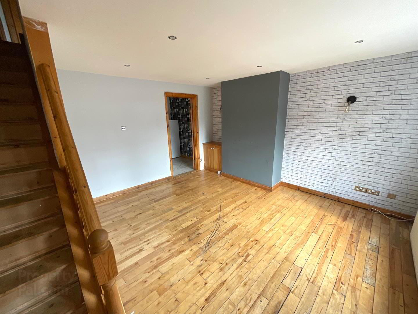 property description image