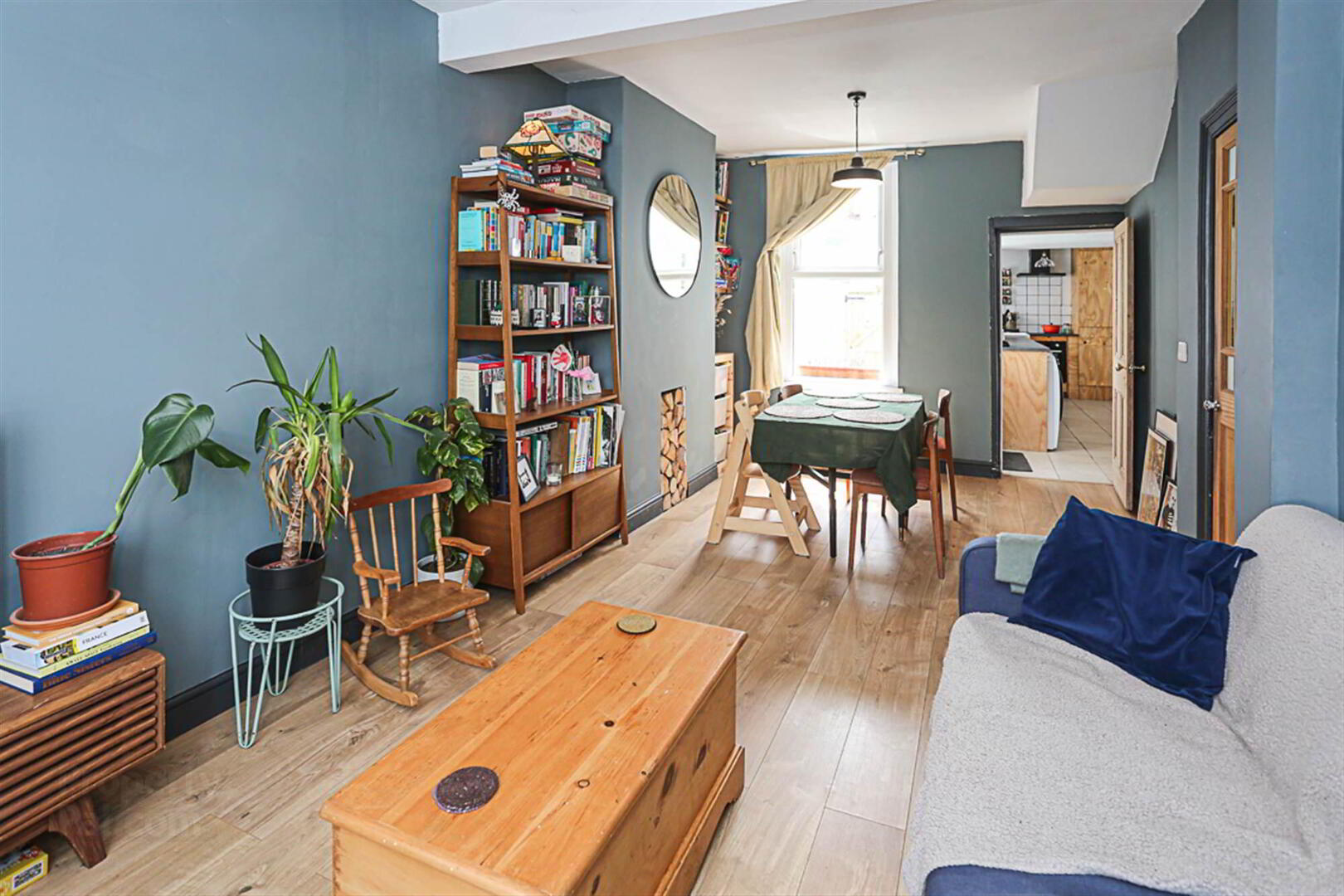51 Railwayview Street 4 of 16