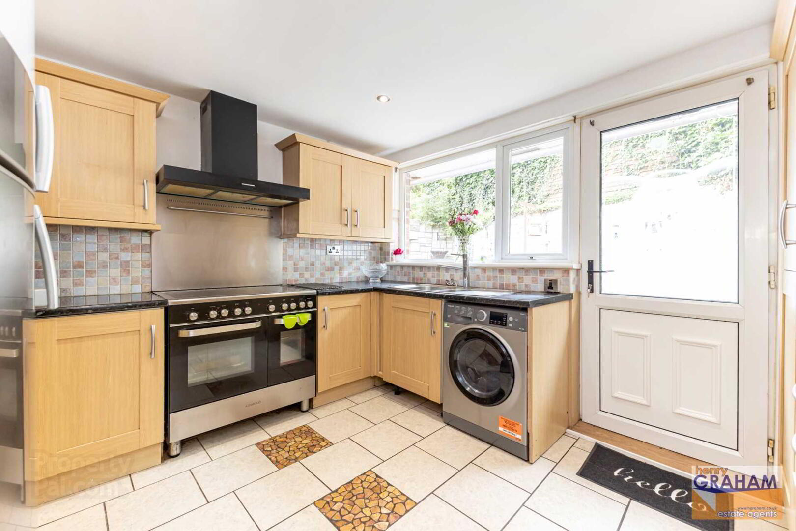 14 Moss Road 17 of 36