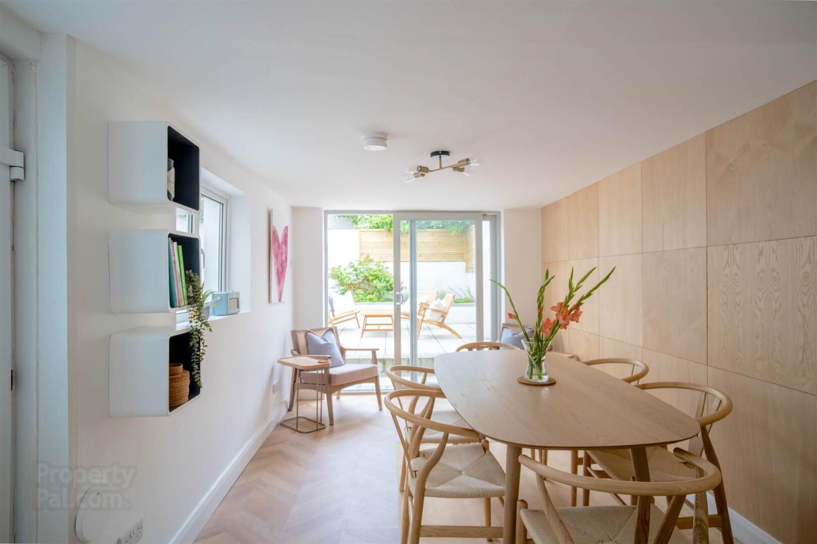 95 Downshire Road 9 of 24