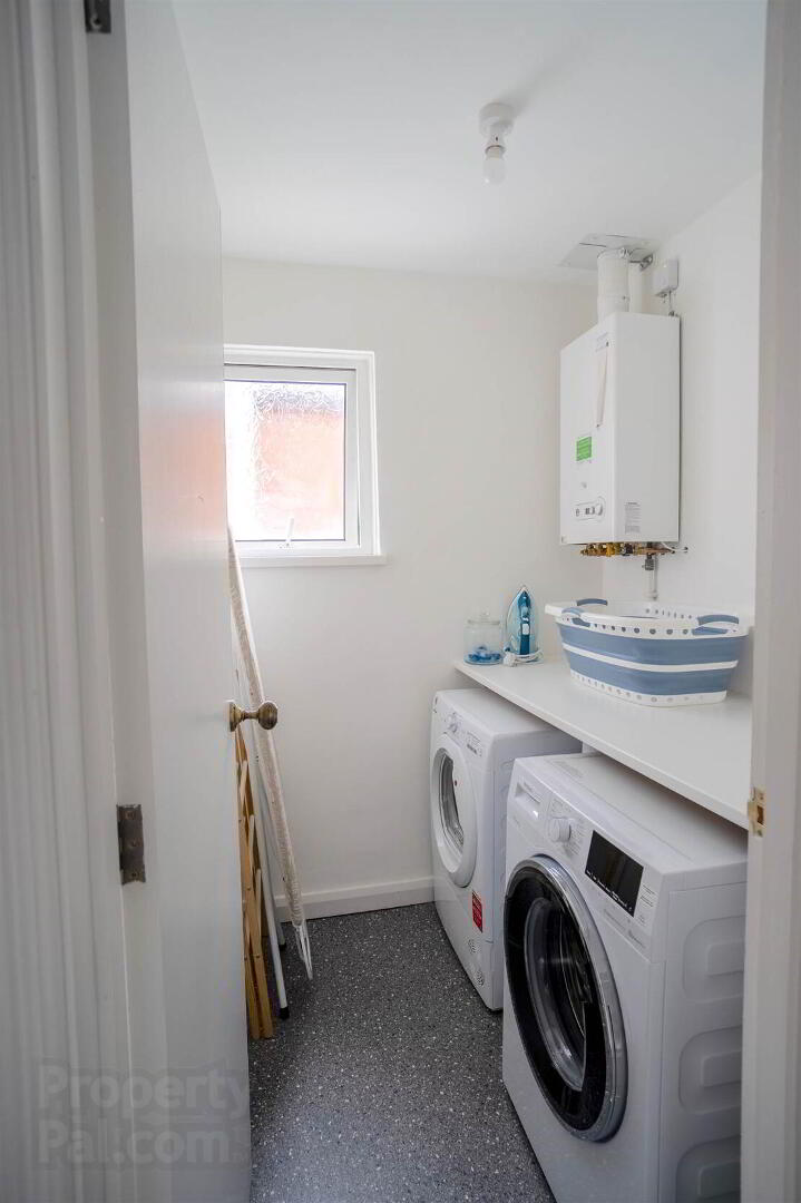 95 Downshire Road 11 of 24