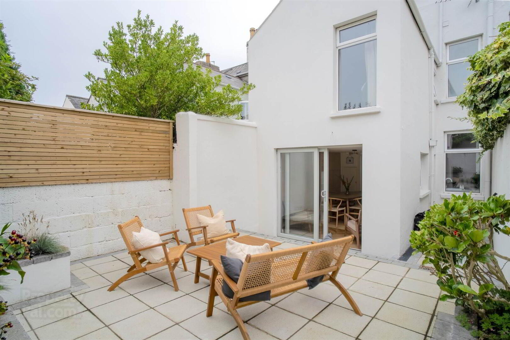 95 Downshire Road 22 of 24