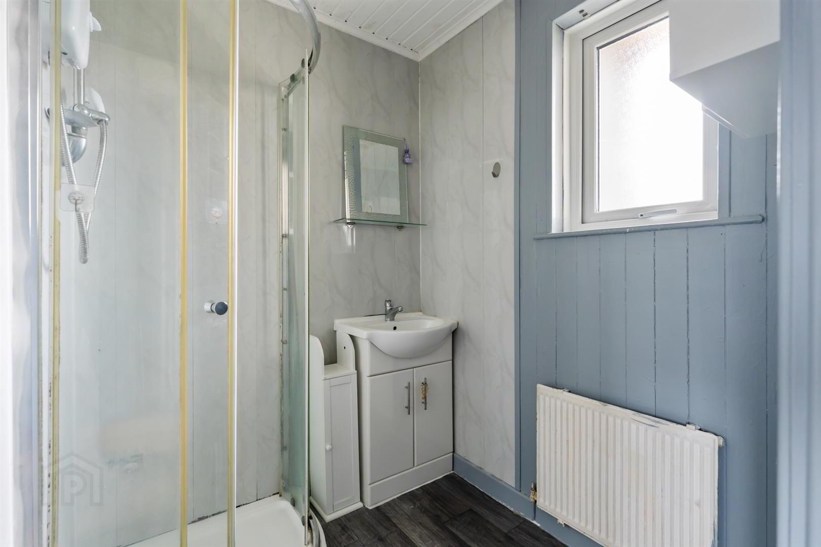 32 Lindisfarne Road 16 of 24