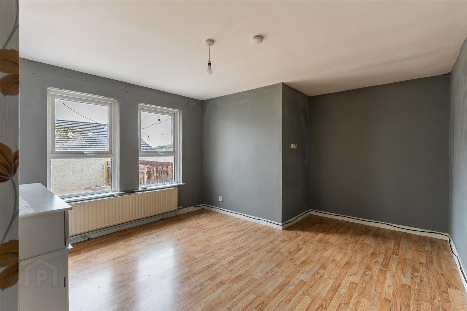 32 Lindisfarne Road 12 of 24