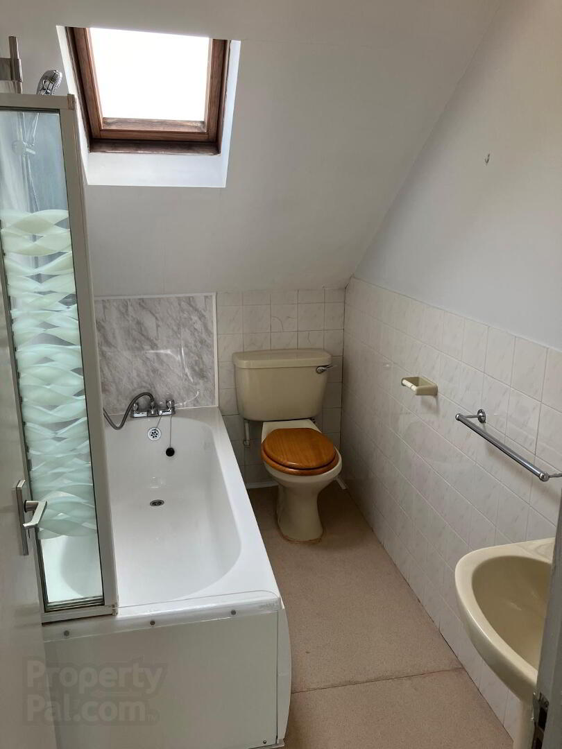 Unit 3, 76 Malone Avenue 5 of 6