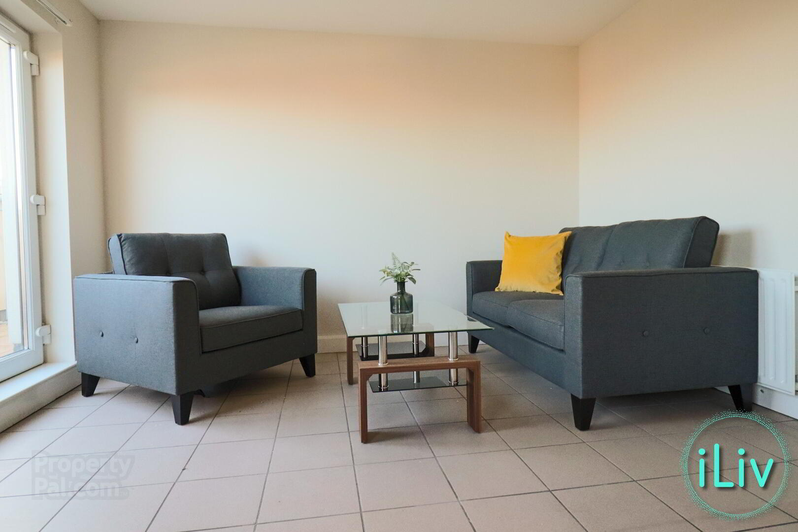 703 College Court Central, 56 King Street 10 of 21
