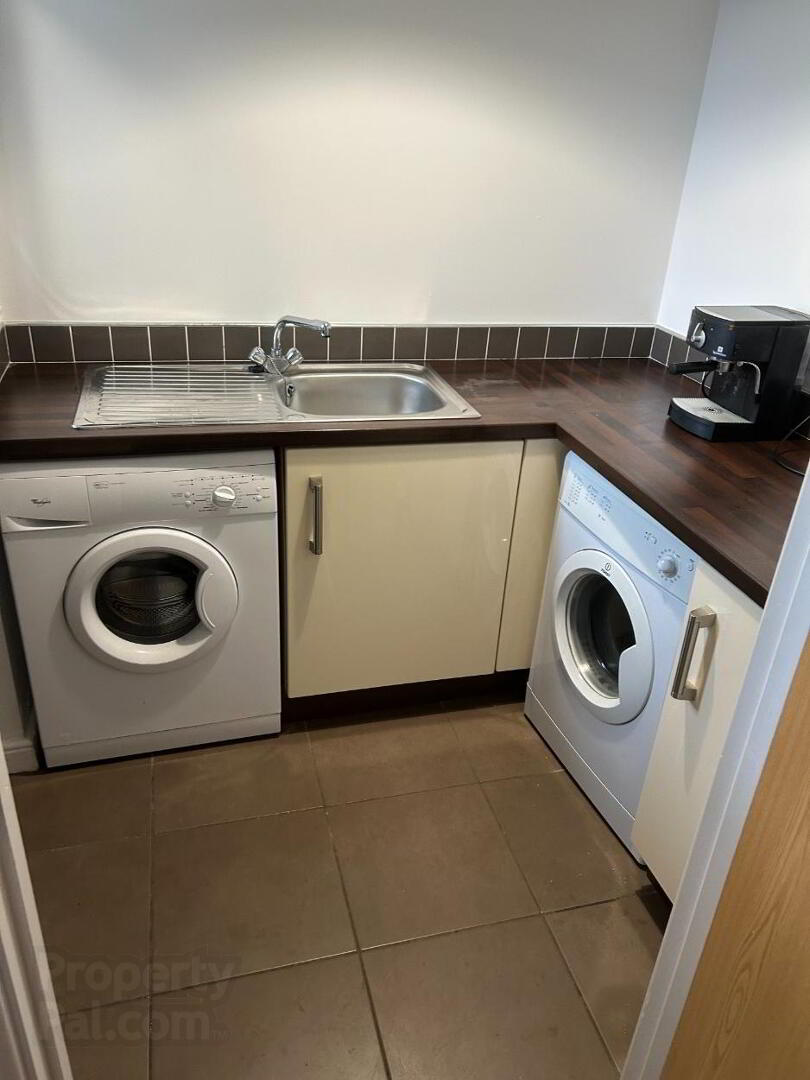 1a Millbank Avenue (student Let) 16 of 18