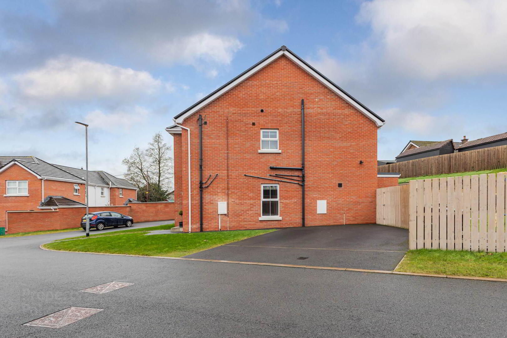 7 Aikins Hill 28 of 28