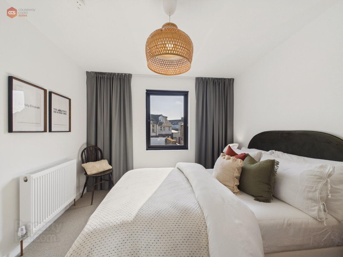 11-15 Eglinton Lane 35 of 43