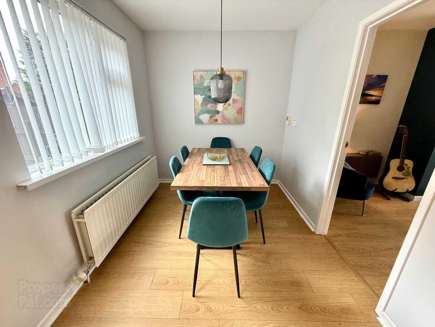 54 Kingsmere Gardens 13 of 26