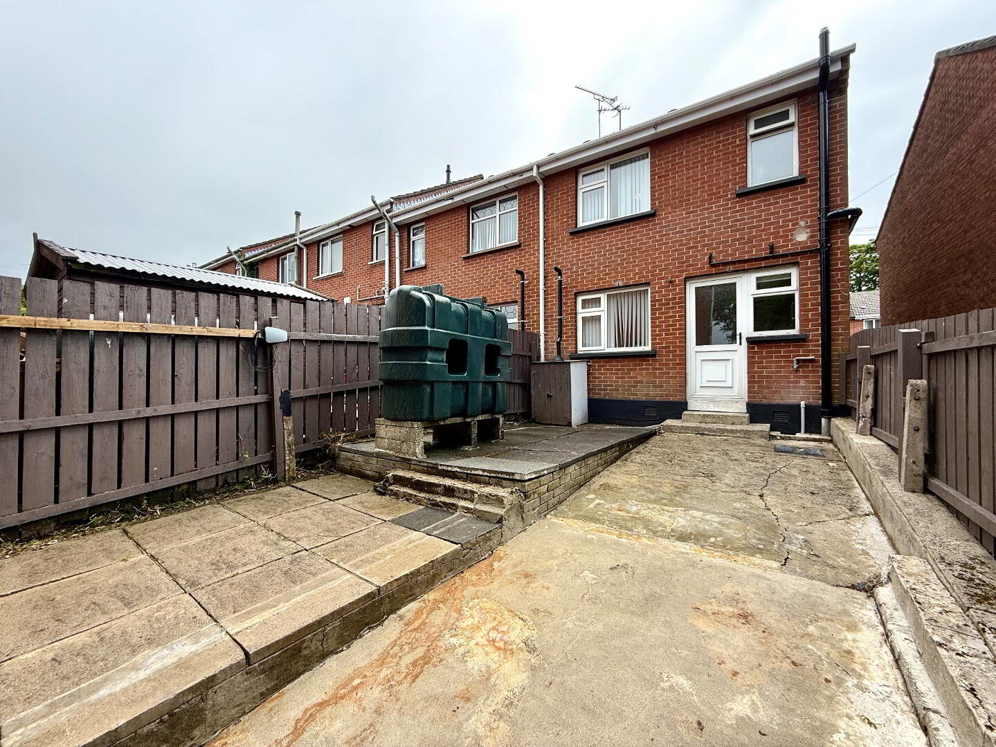 54 Kingsmere Gardens 25 of 26