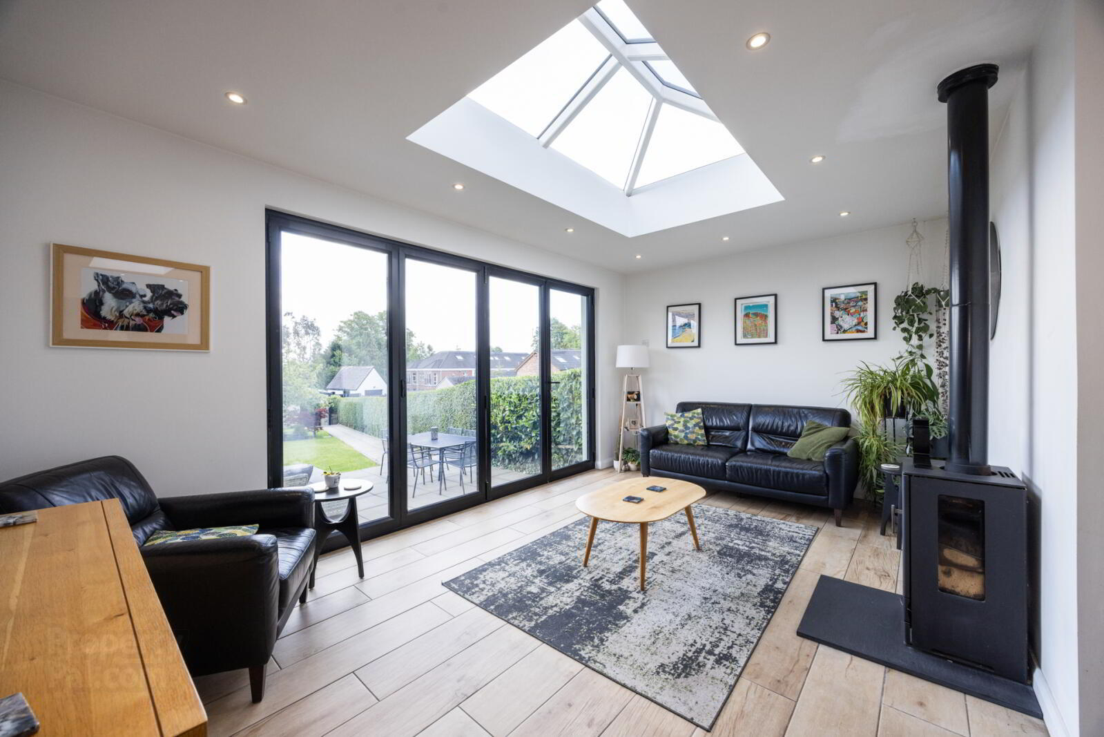 Laurento, 671 Antrim Road 18 of 55