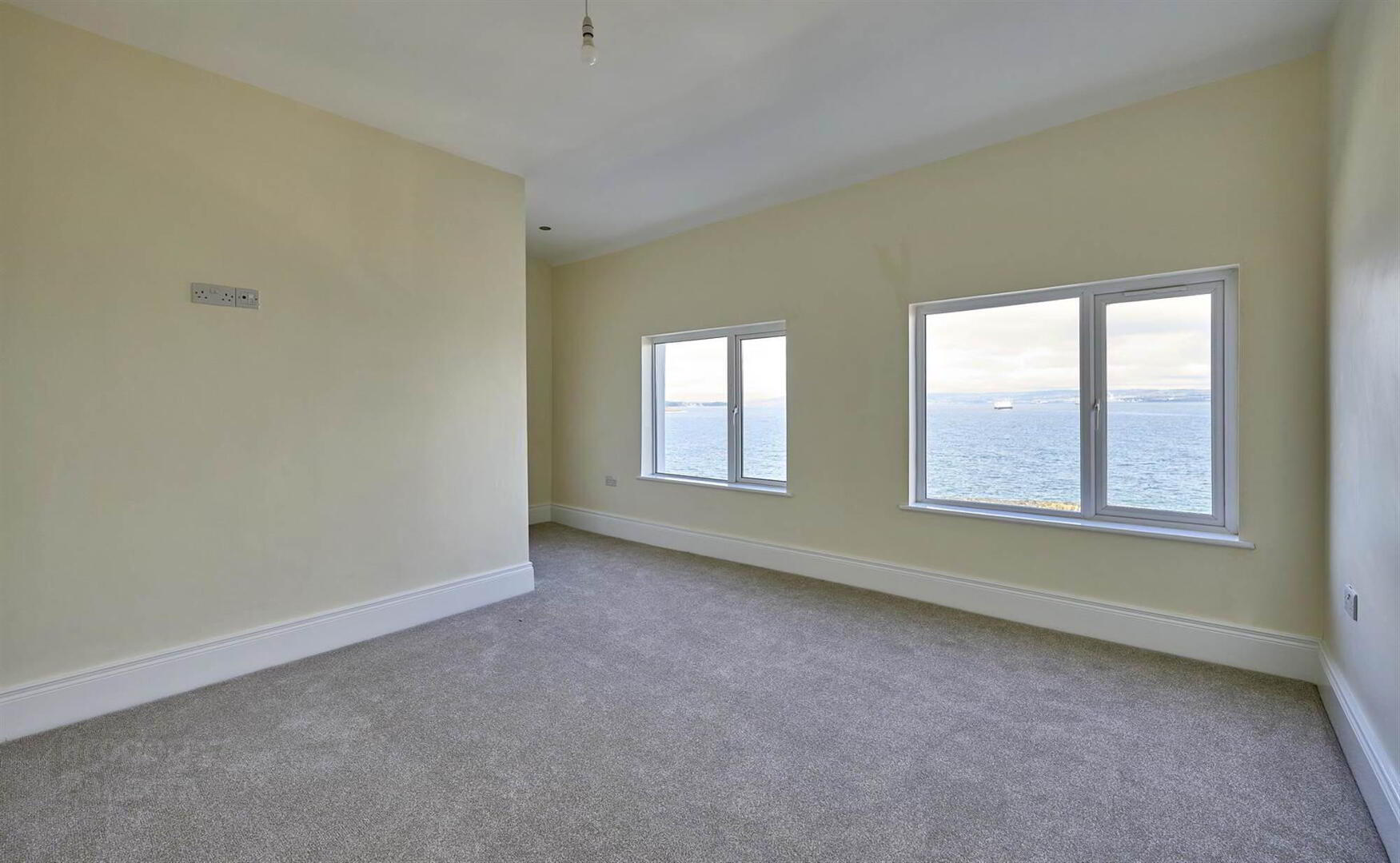 122 Seacliff Road 15 of 28