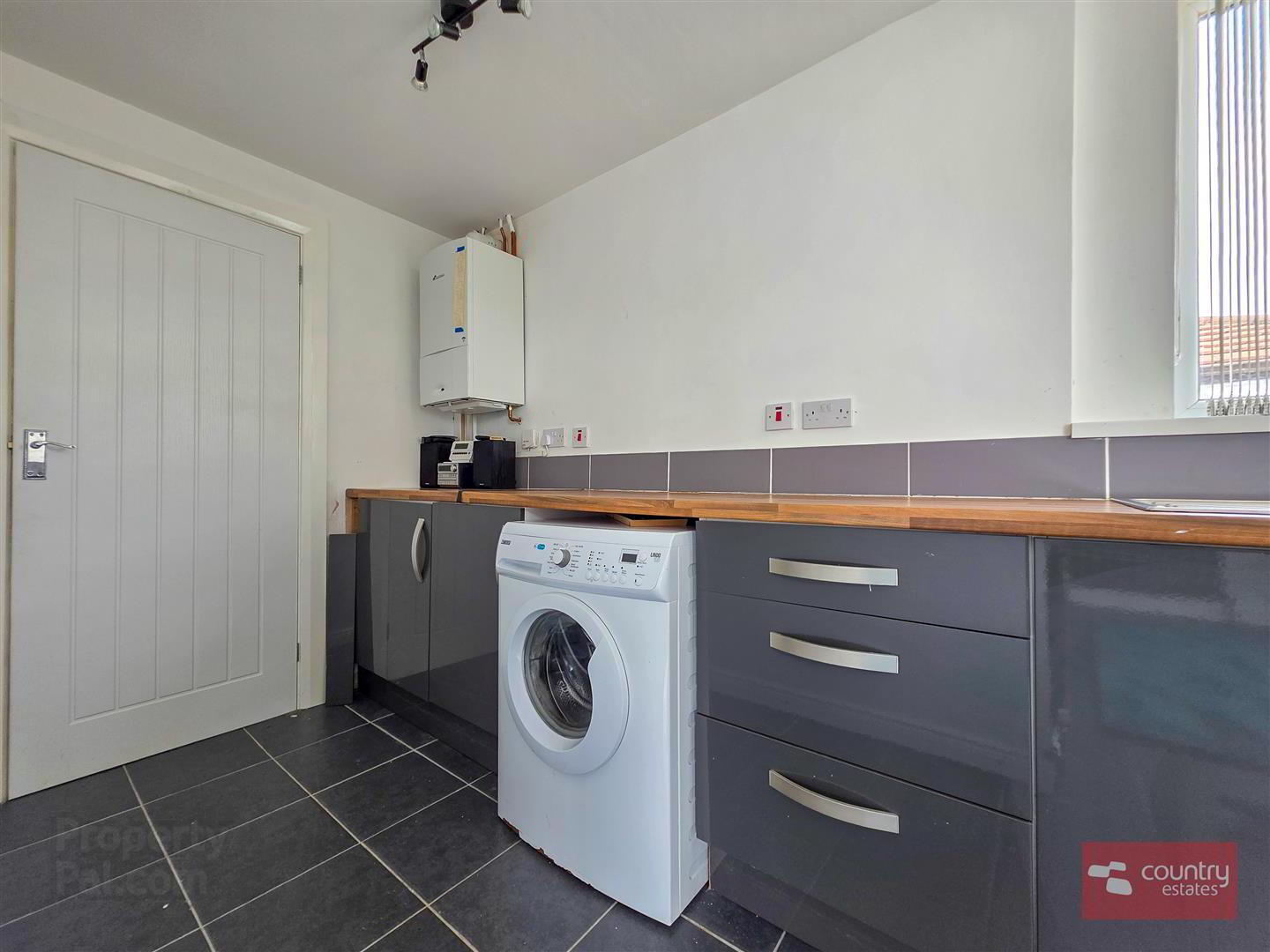 122 Serpentine Road 14 of 37