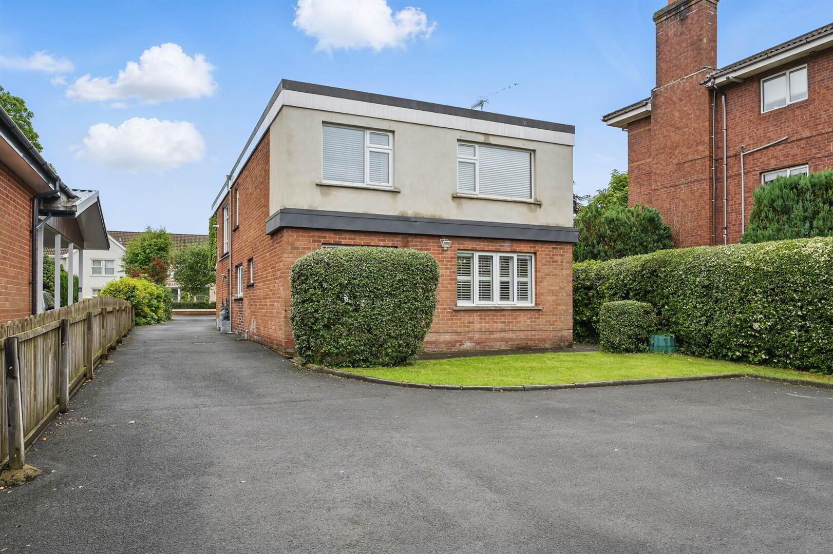 66a Osborne Park 14 of 16
