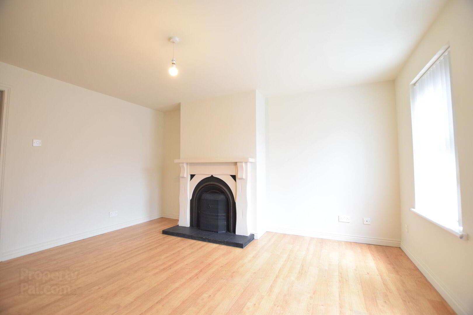 38 Westbury Drive 4 of 25