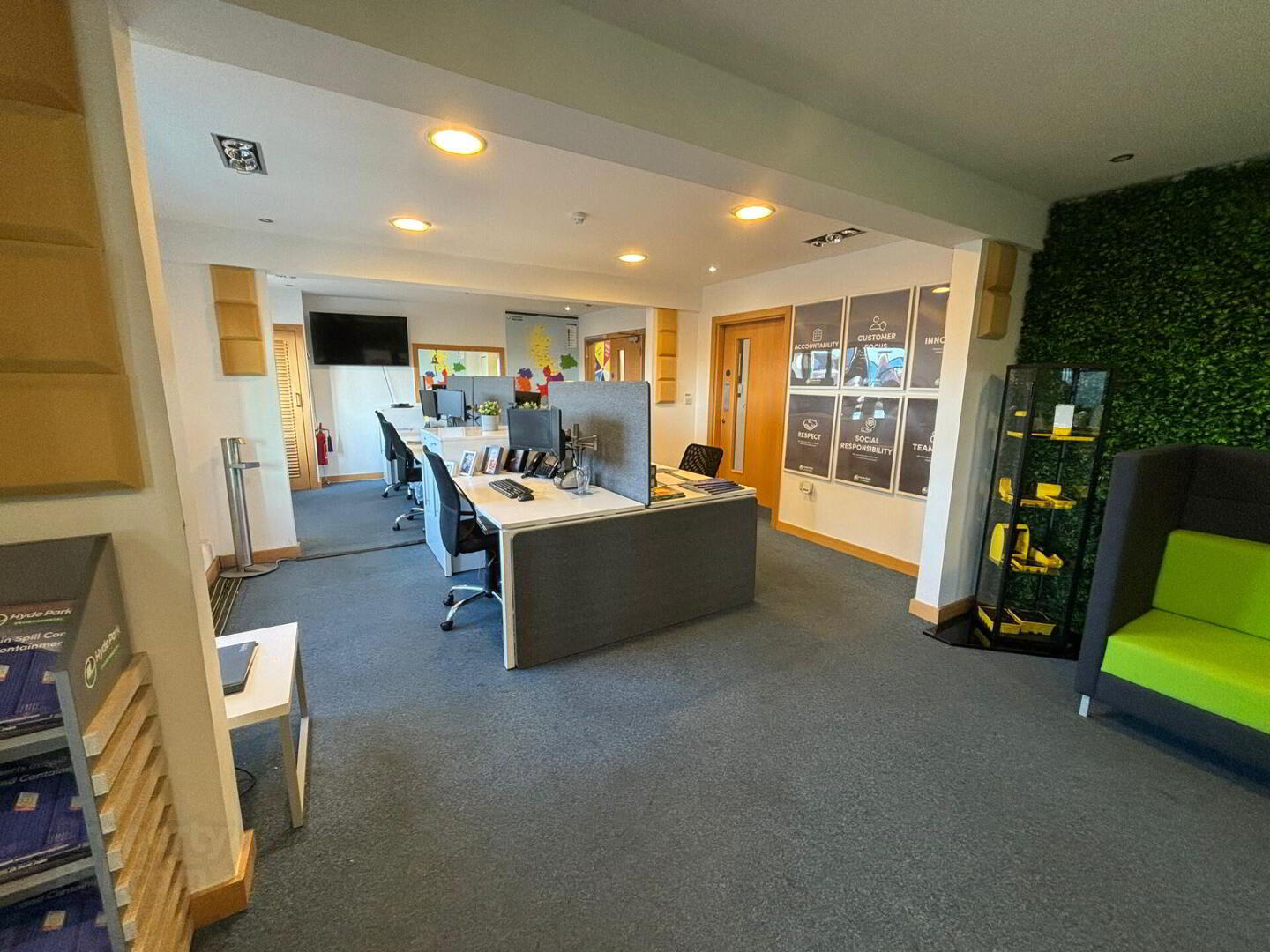 21 Springfarm Industrial Estate 7 of 13