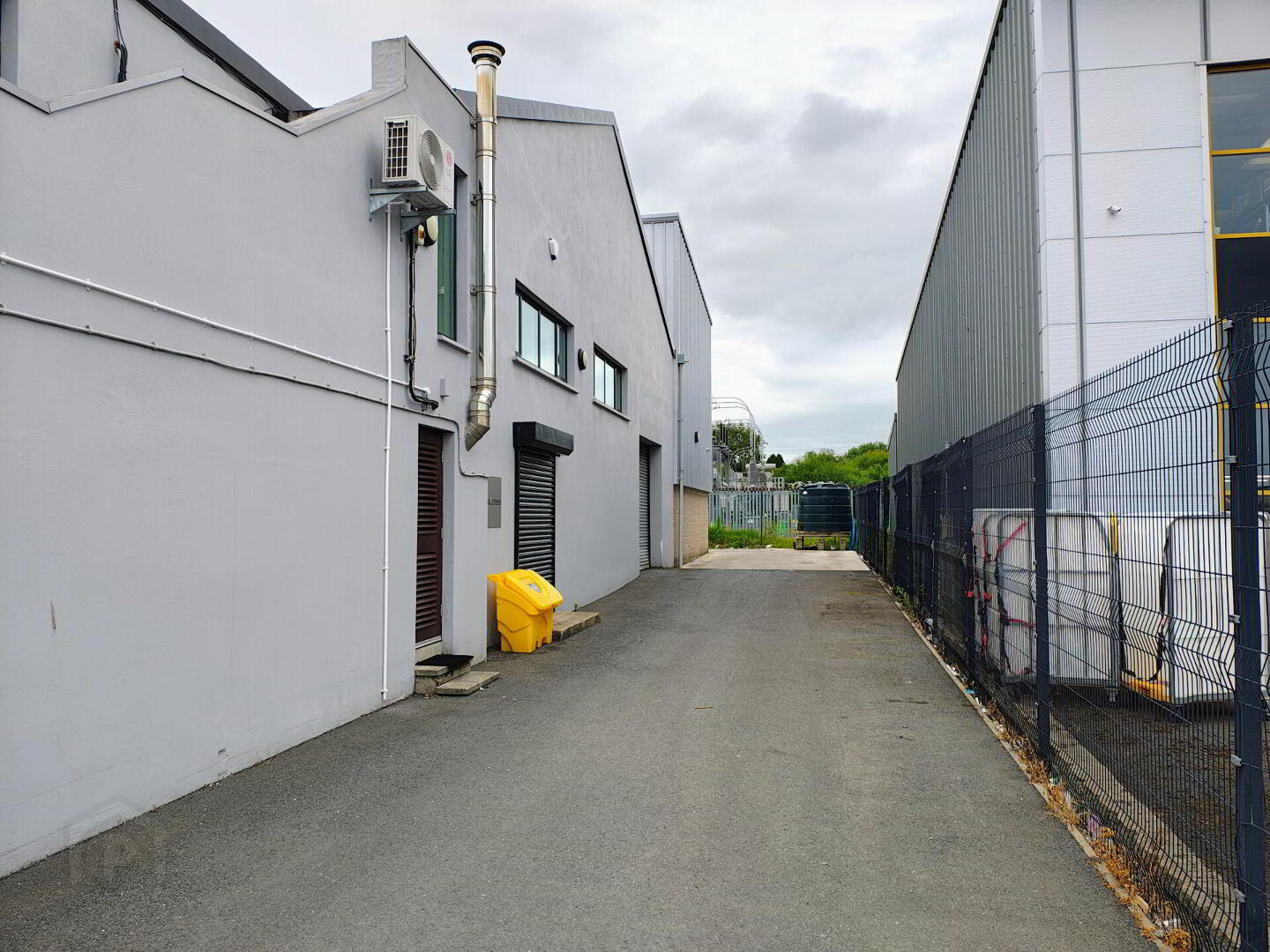21 Springfarm Industrial Estate 14 of 14