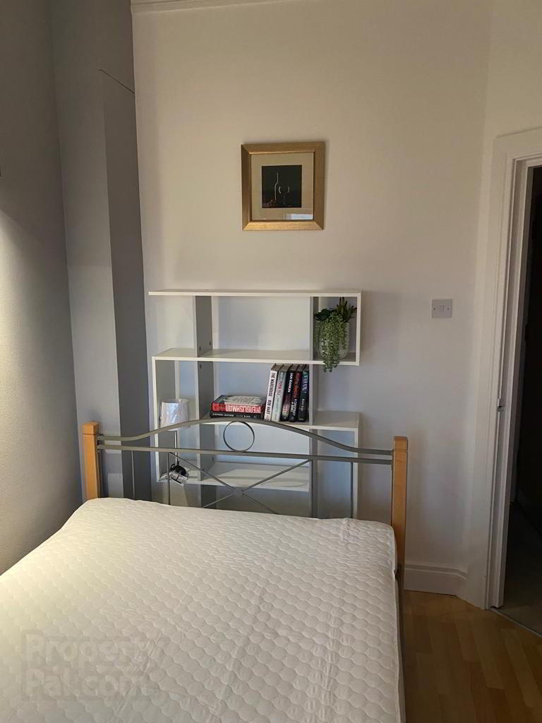 Apartment 17 Lesley Plaza 2a Osborne Park 5 of 7