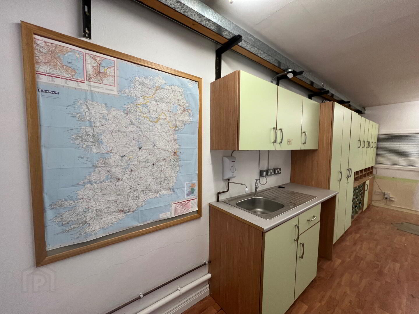 Unit 3 23 Ballymacombs Road 7 of 7