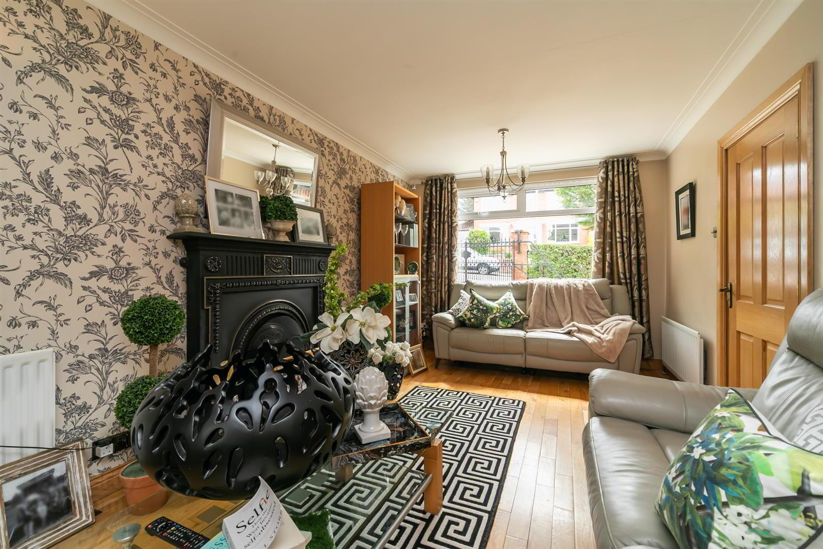 15 Lenaghan Park 8 of 42