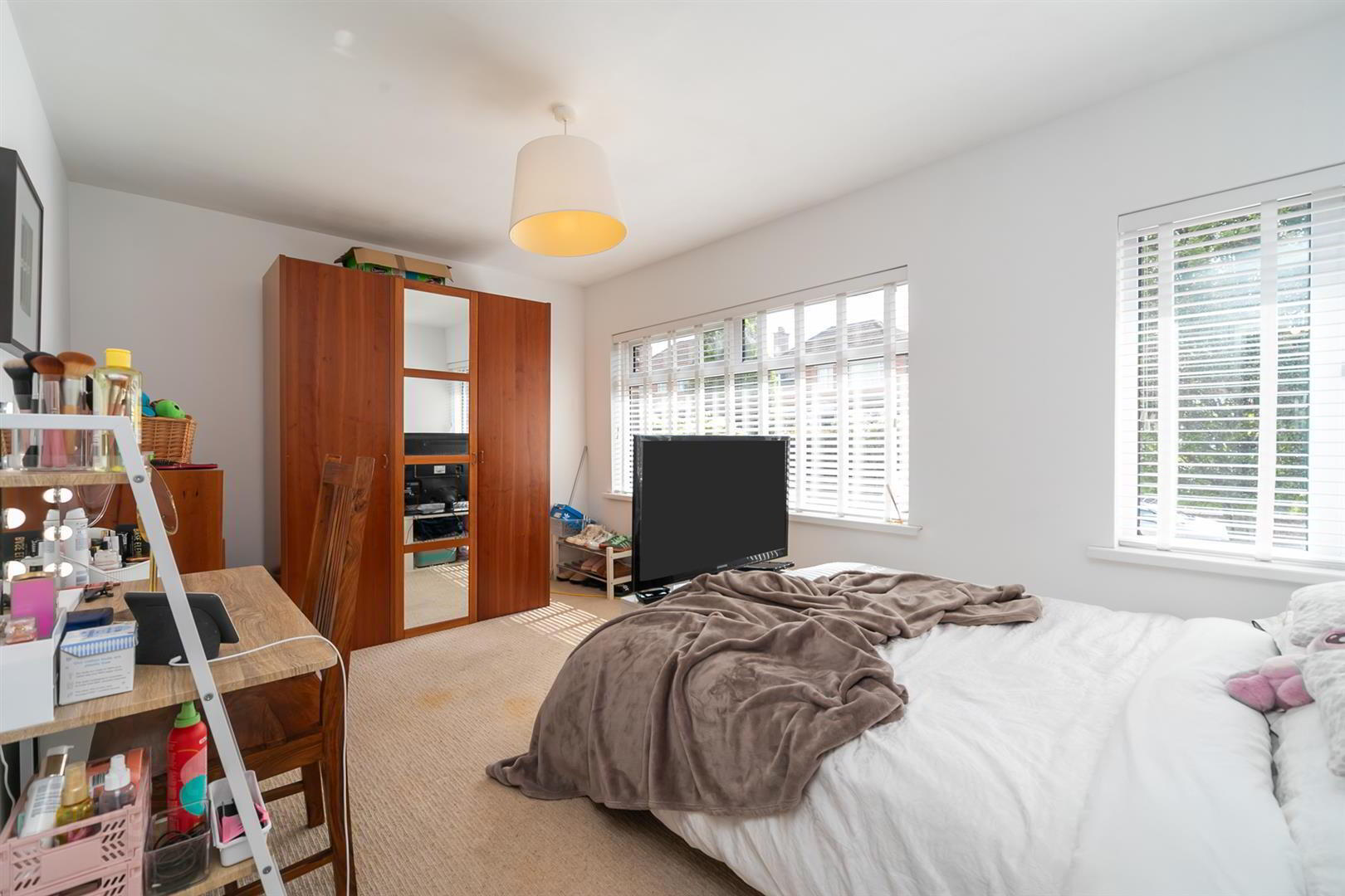 15 Lenaghan Park 24 of 42