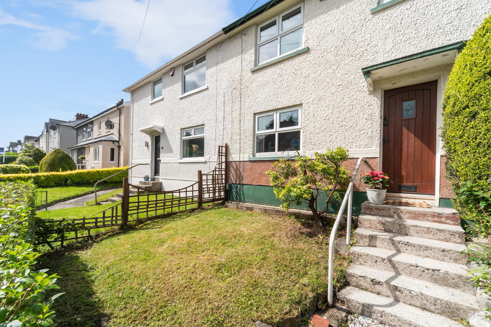 property description image