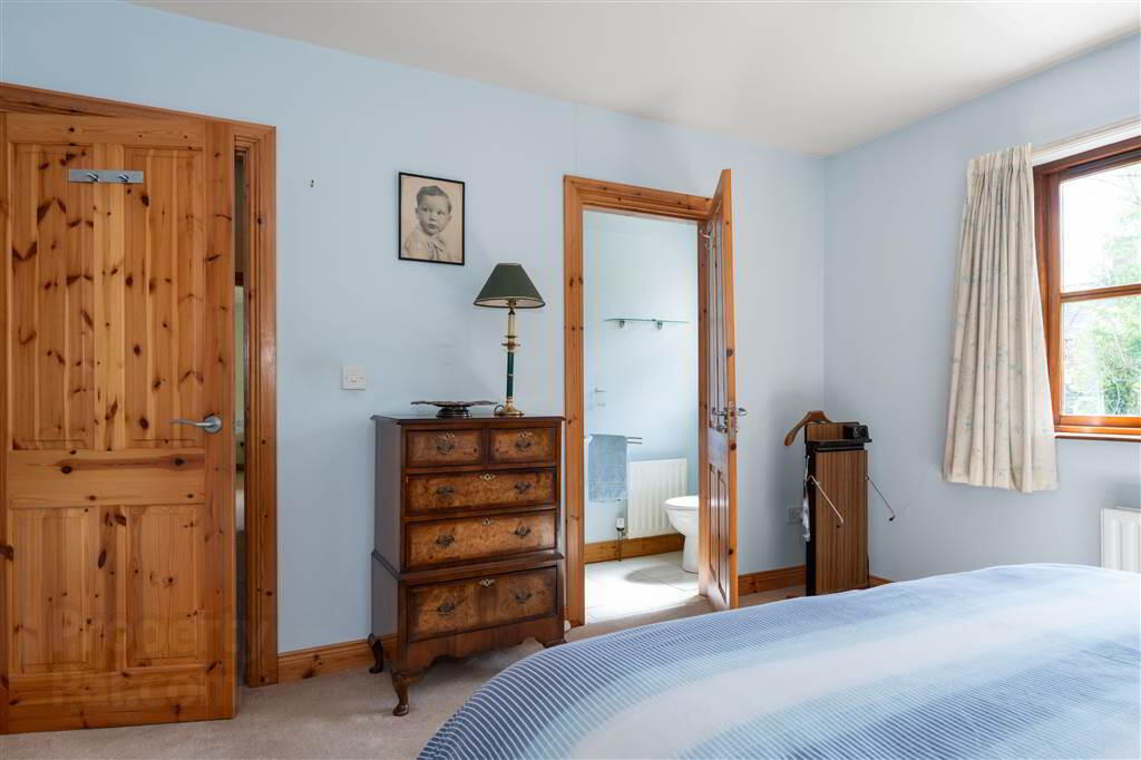 128a Ballymoney Road 26 of 43