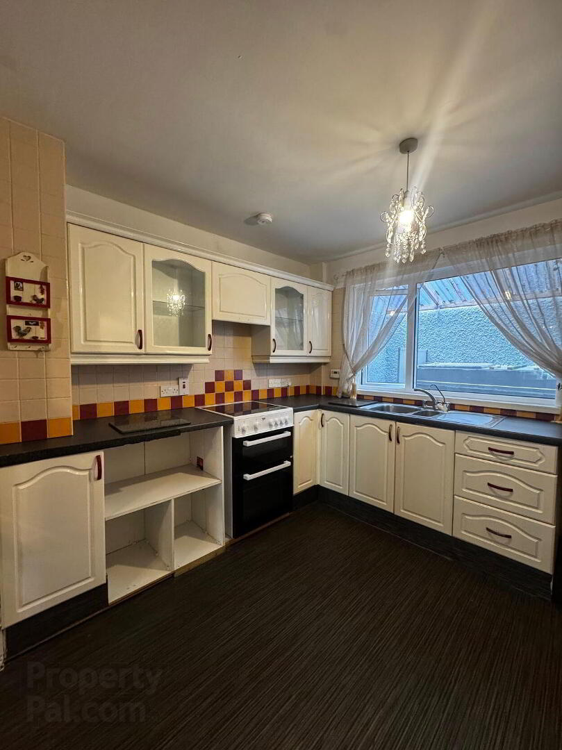 57 Strand Road 13 of 31