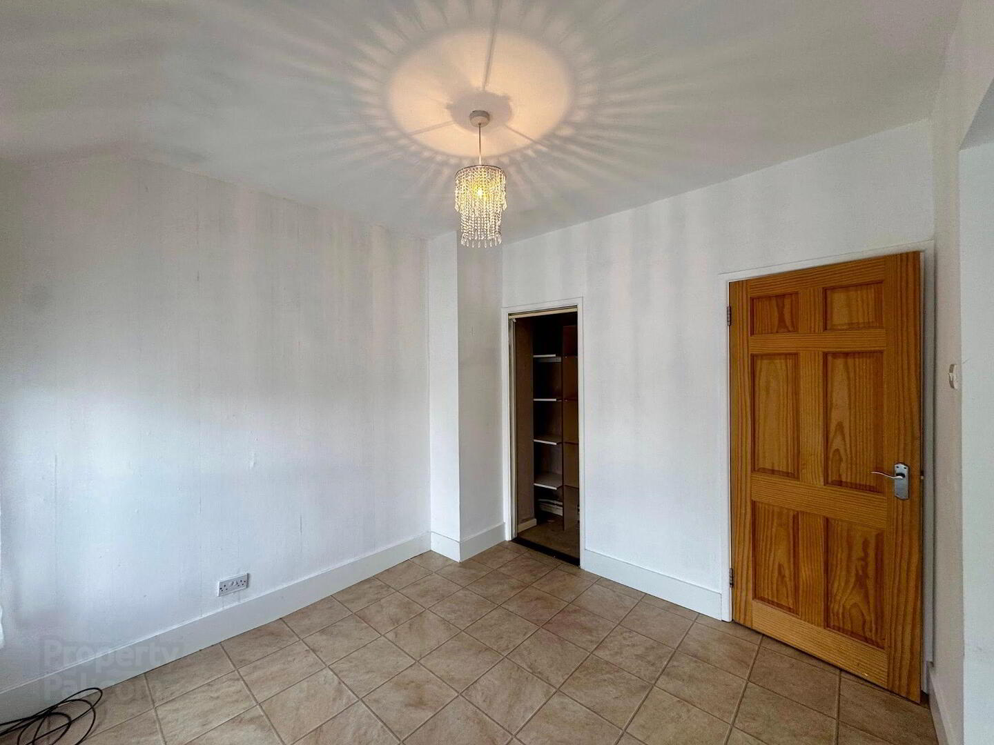57 Strand Road 22 of 31