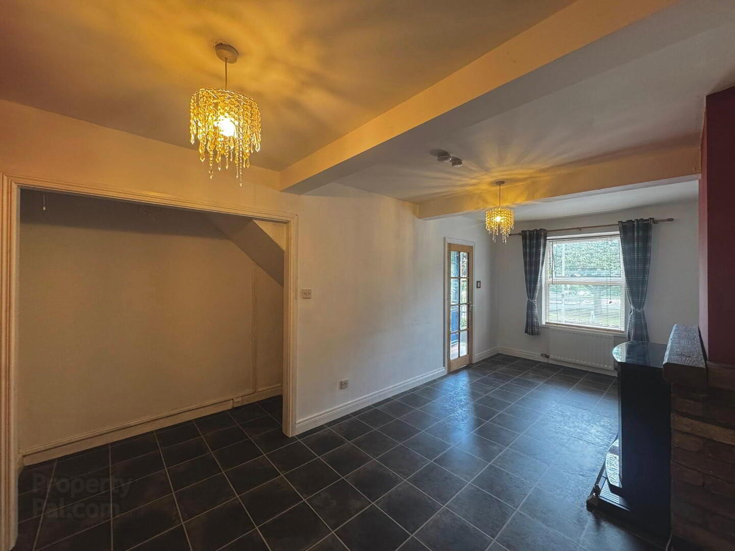 57 Strand Road 9 of 31