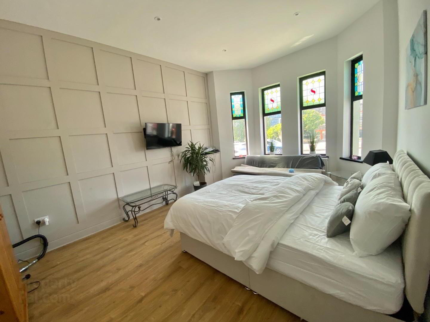 9 Ebrington Terrace ROOM LET 9 of 16