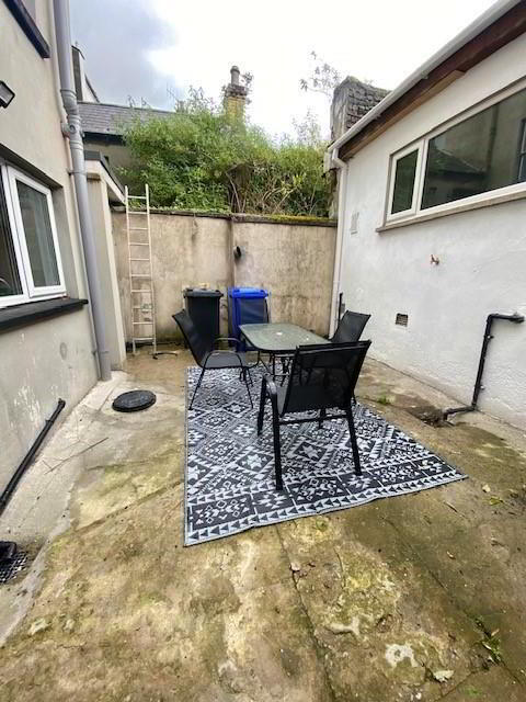 9 Ebrington Terrace ROOM LET 13 of 16