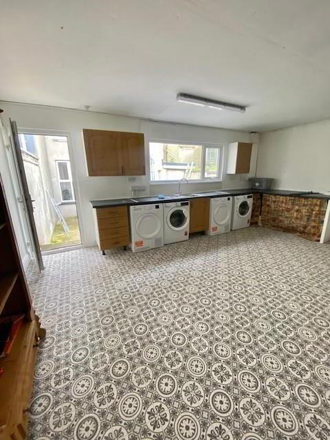 9 Ebrington Terrace ROOM LET 16 of 16