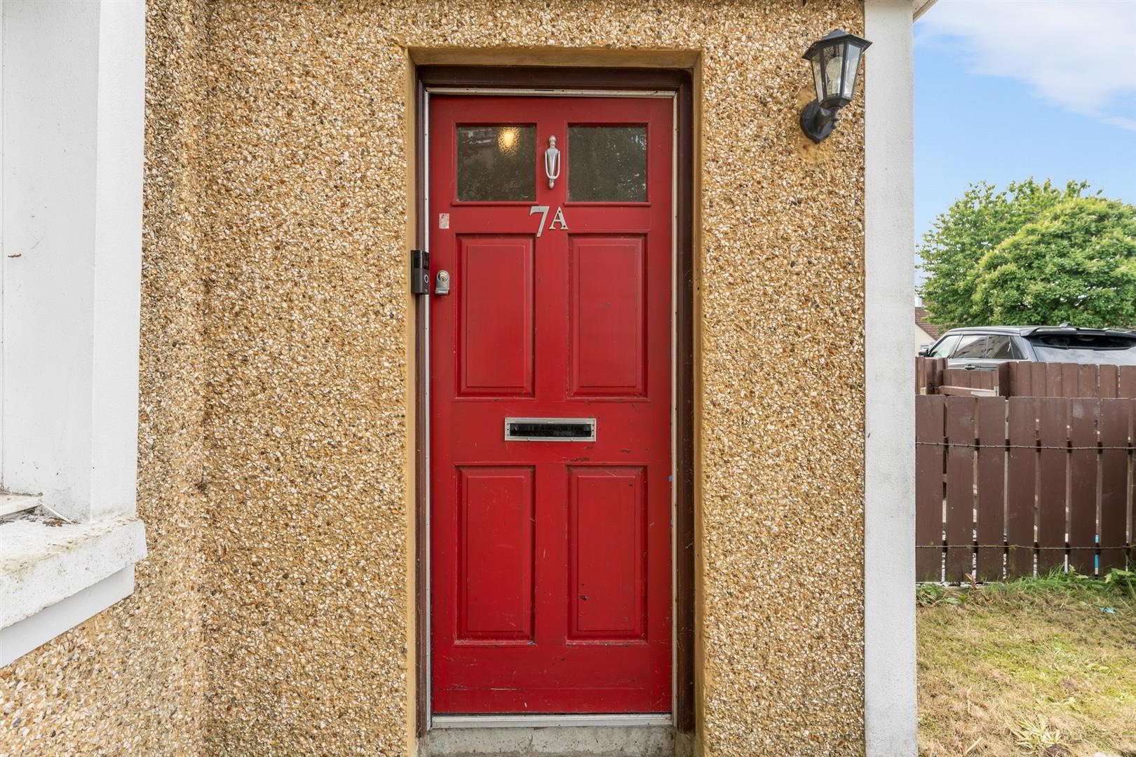 property description image
