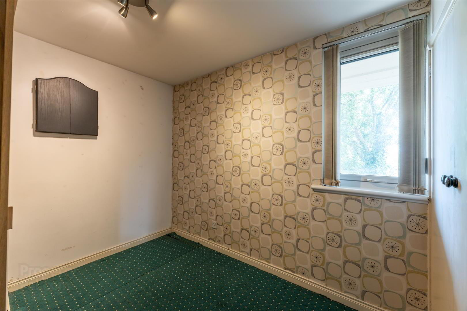 7a Craignish Crescent 9 of 13