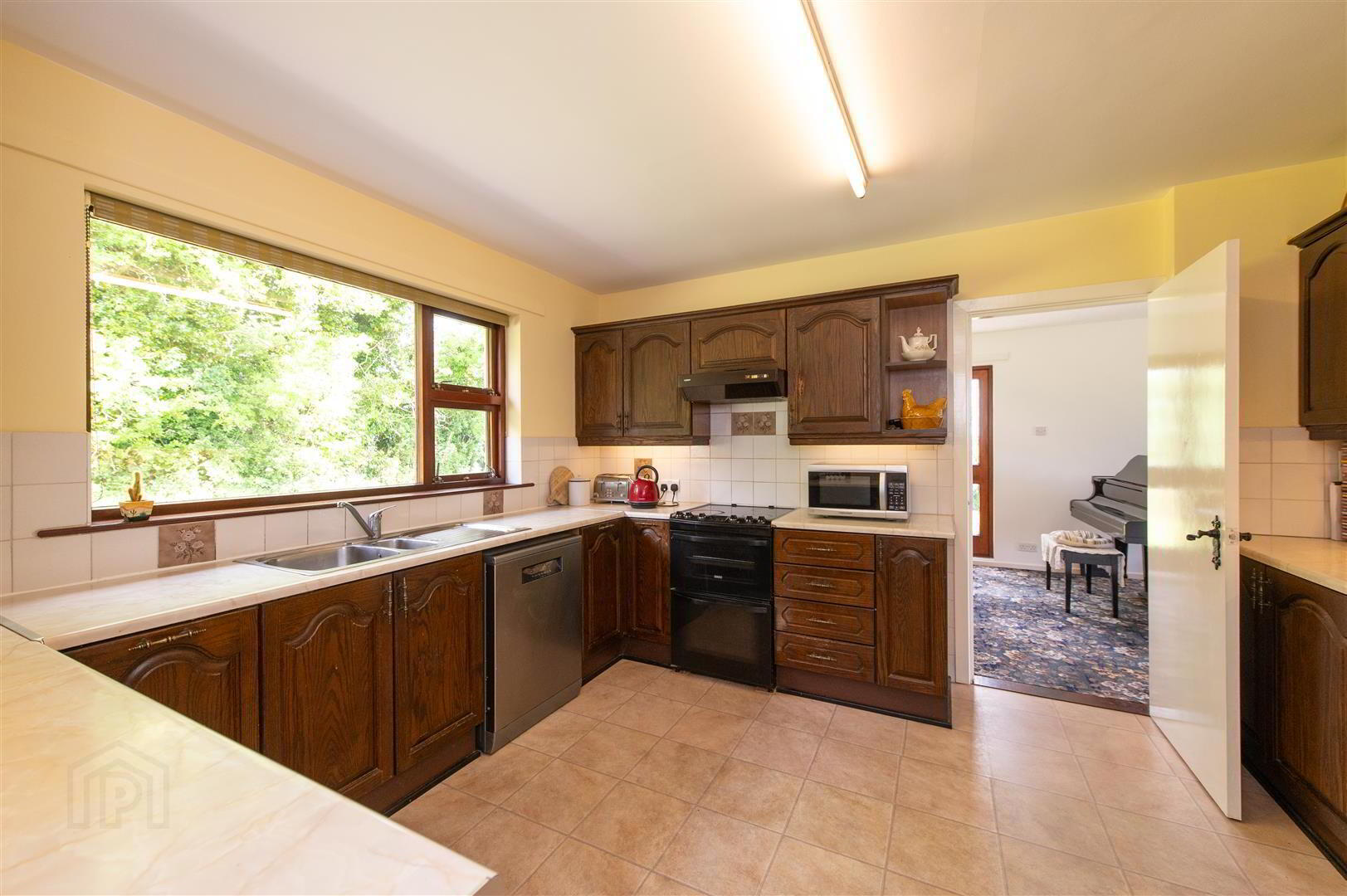 67 Ballycrune Road 8 of 34