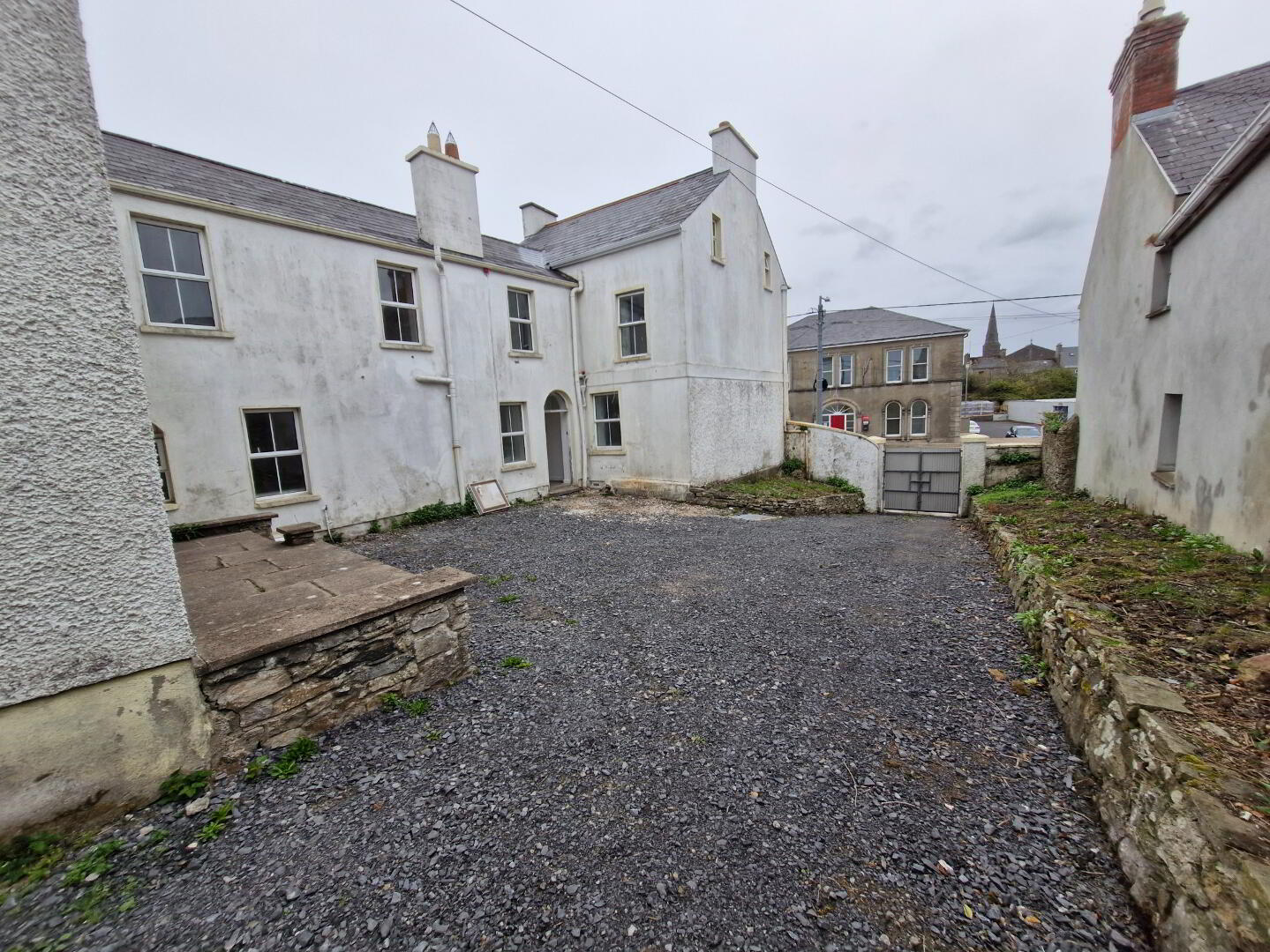 property description image