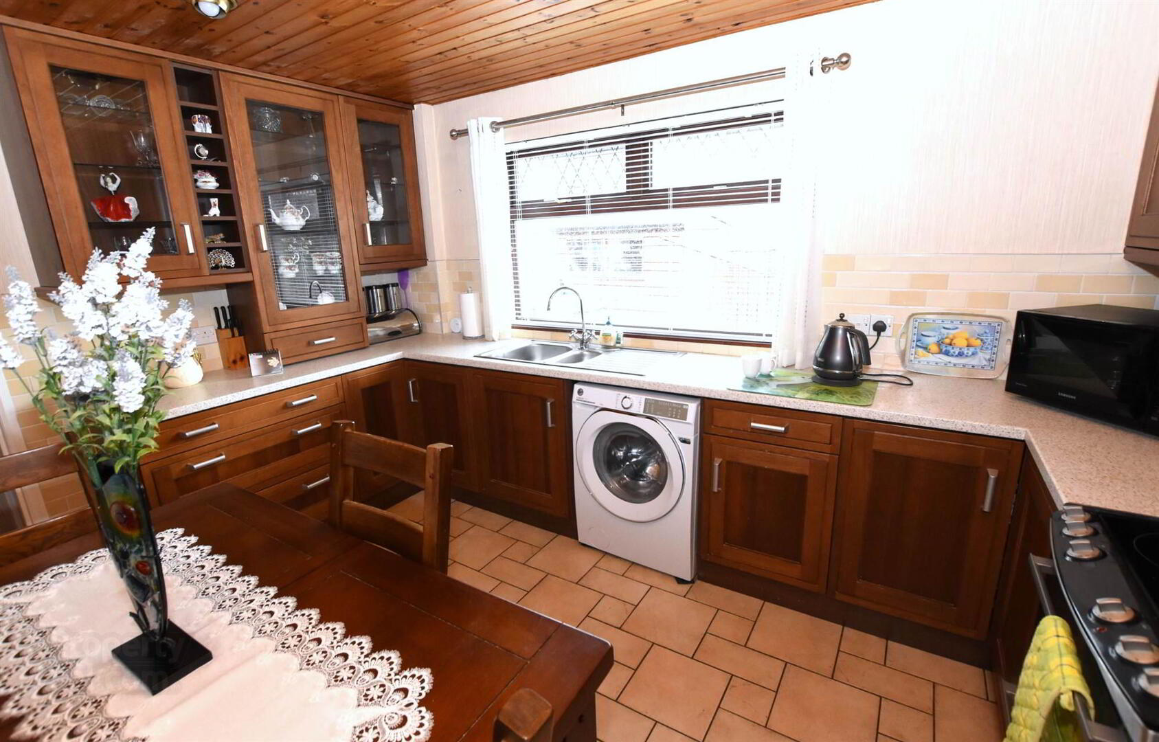 25 Georges Street 7 of 17