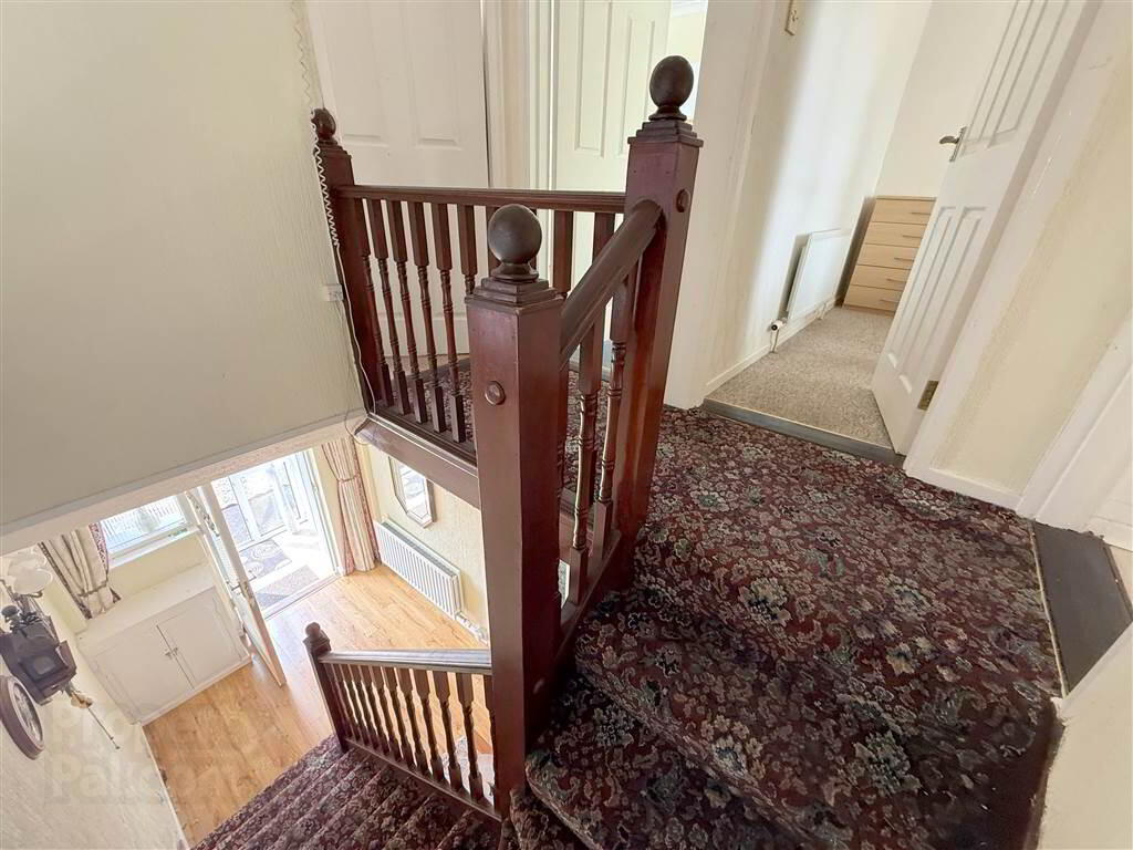 31 Carnamena Avenue 6 of 12