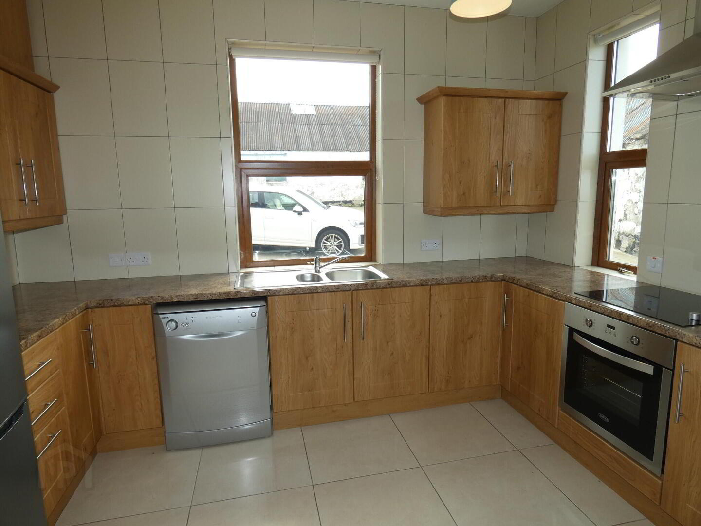 29 Farran Road 12 of 37
