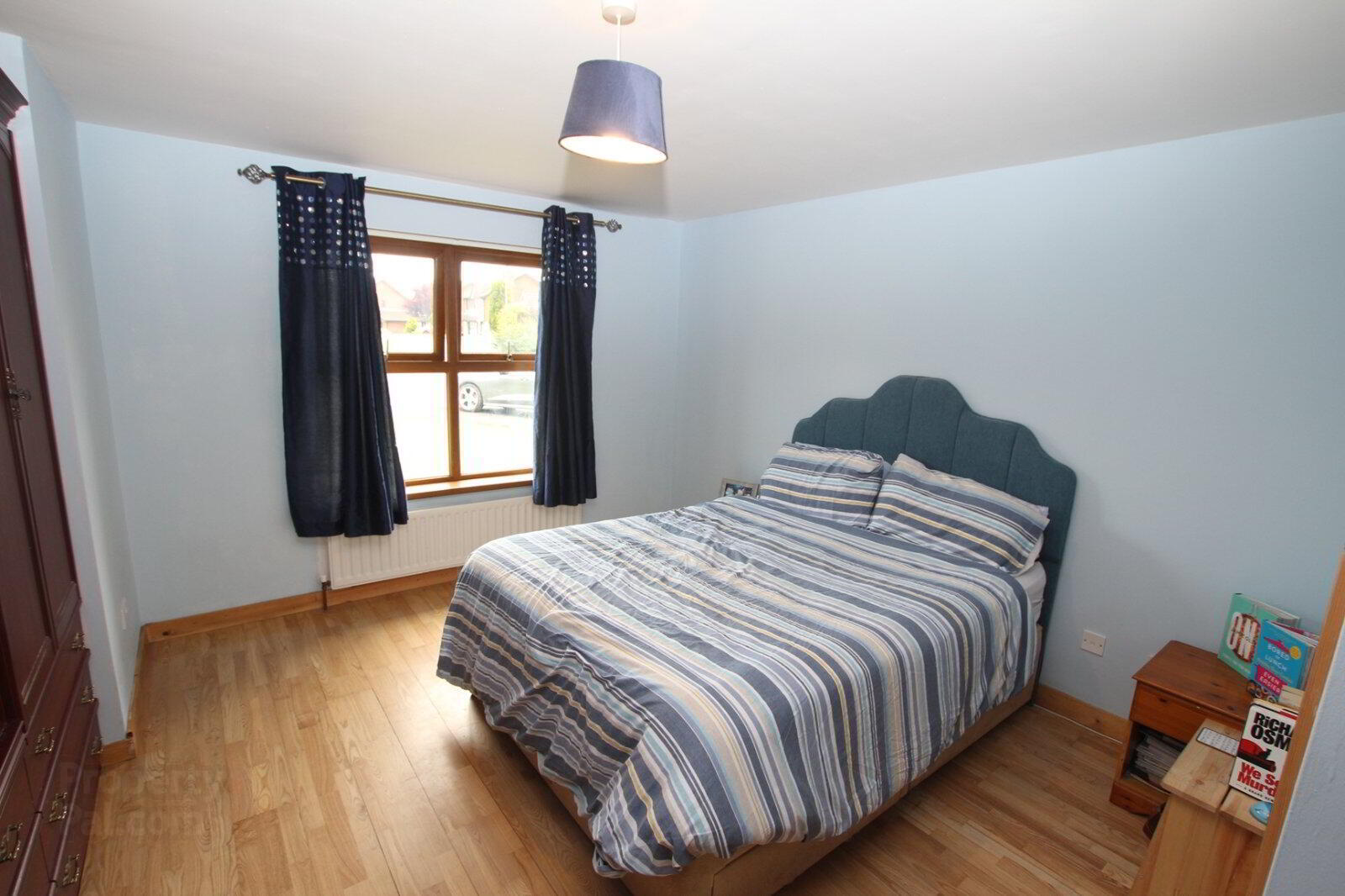 8 Blackthorn Road 13 of 24