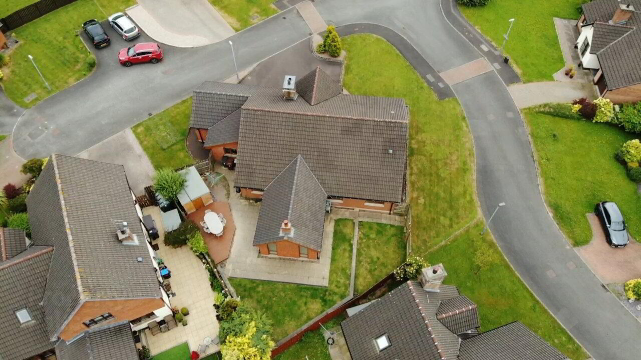 8 Blackthorn Road 23 of 24