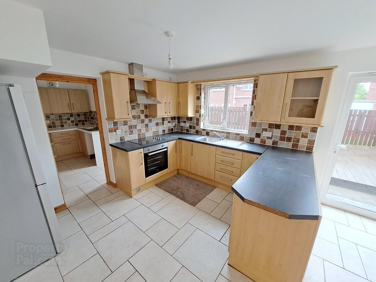 74 Larkfield Meadows 7 of 27
