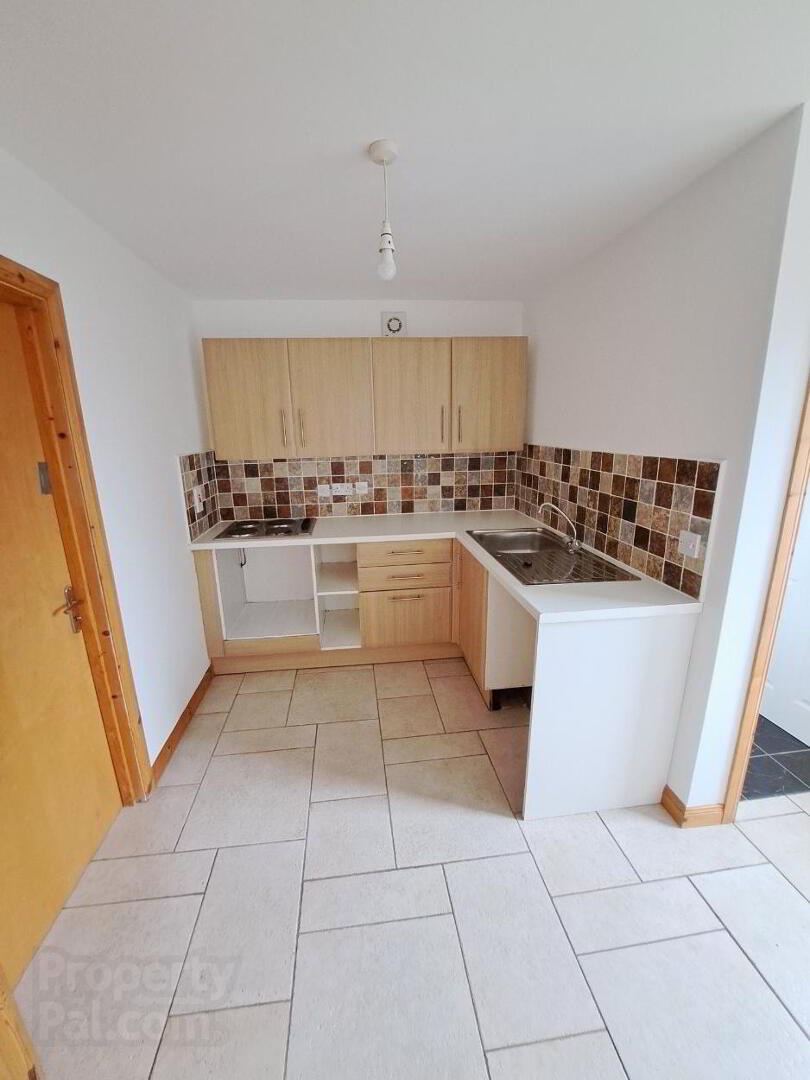 74 Larkfield Meadows 9 of 27
