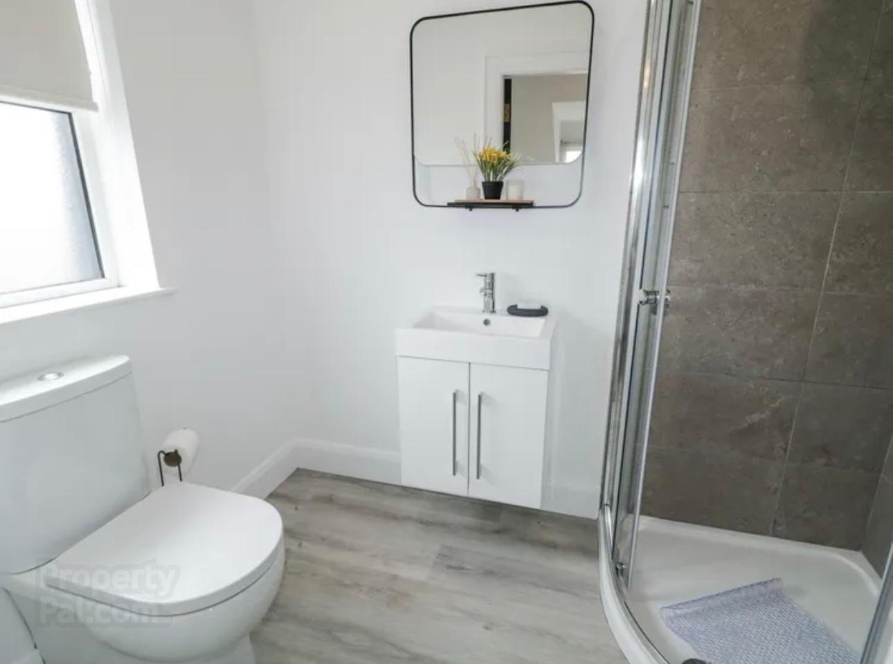 Horizon Apartments, 4 Sea Road 6 of 21