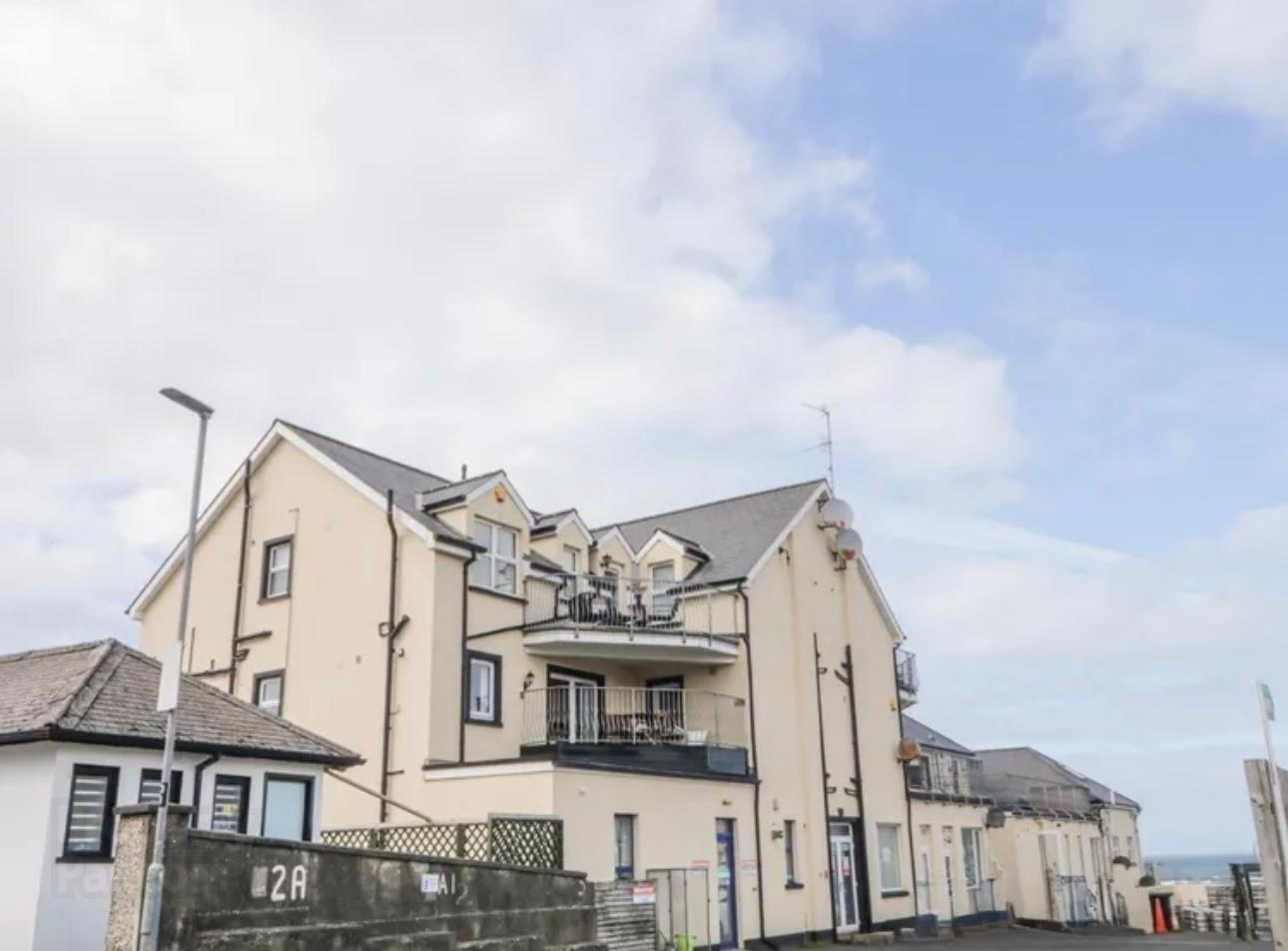 Horizon Apartments, 4 Sea Road 5 of 21