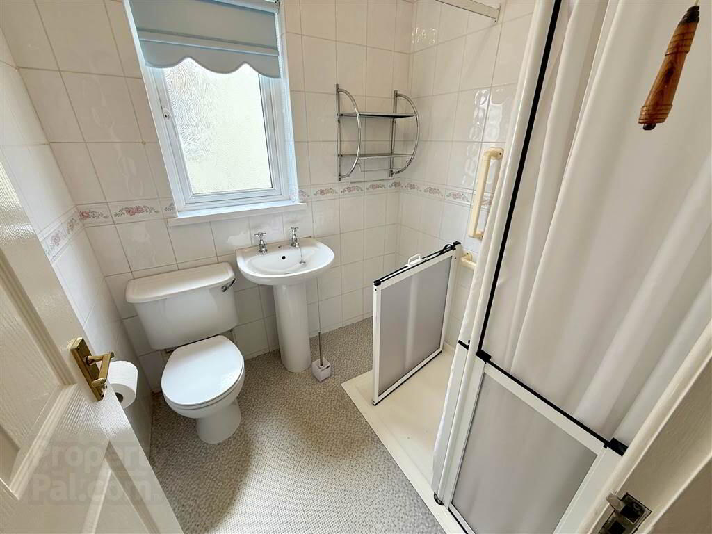 29 Millar Street 11 of 13