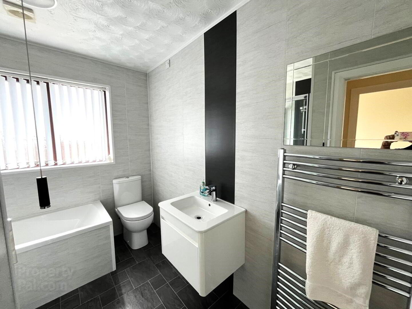 10 Baird Crescent 28 of 32