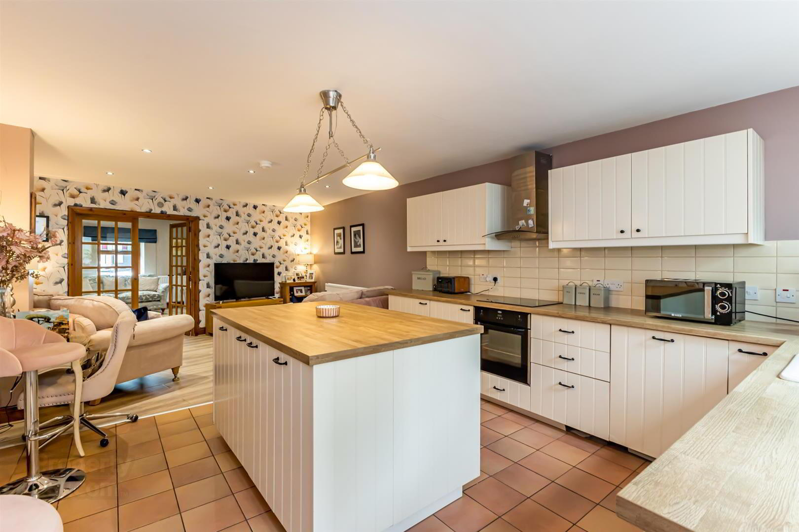 24 Belfast Road 7 of 17